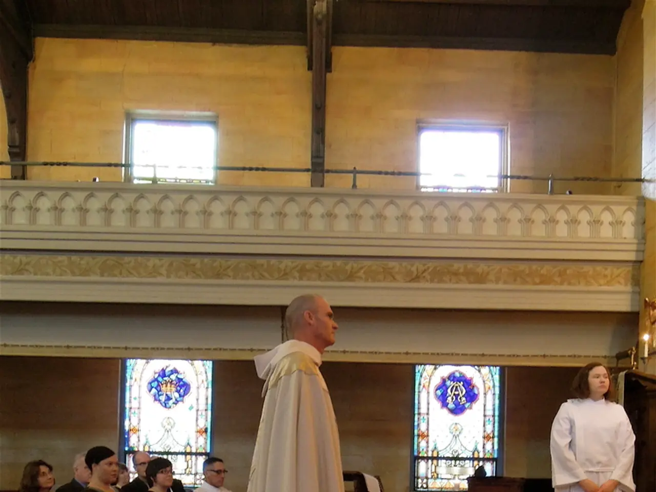 Artist Ditches Voluptuous Female Figures for Stained Glass Masterpieces, Producing Some of the...