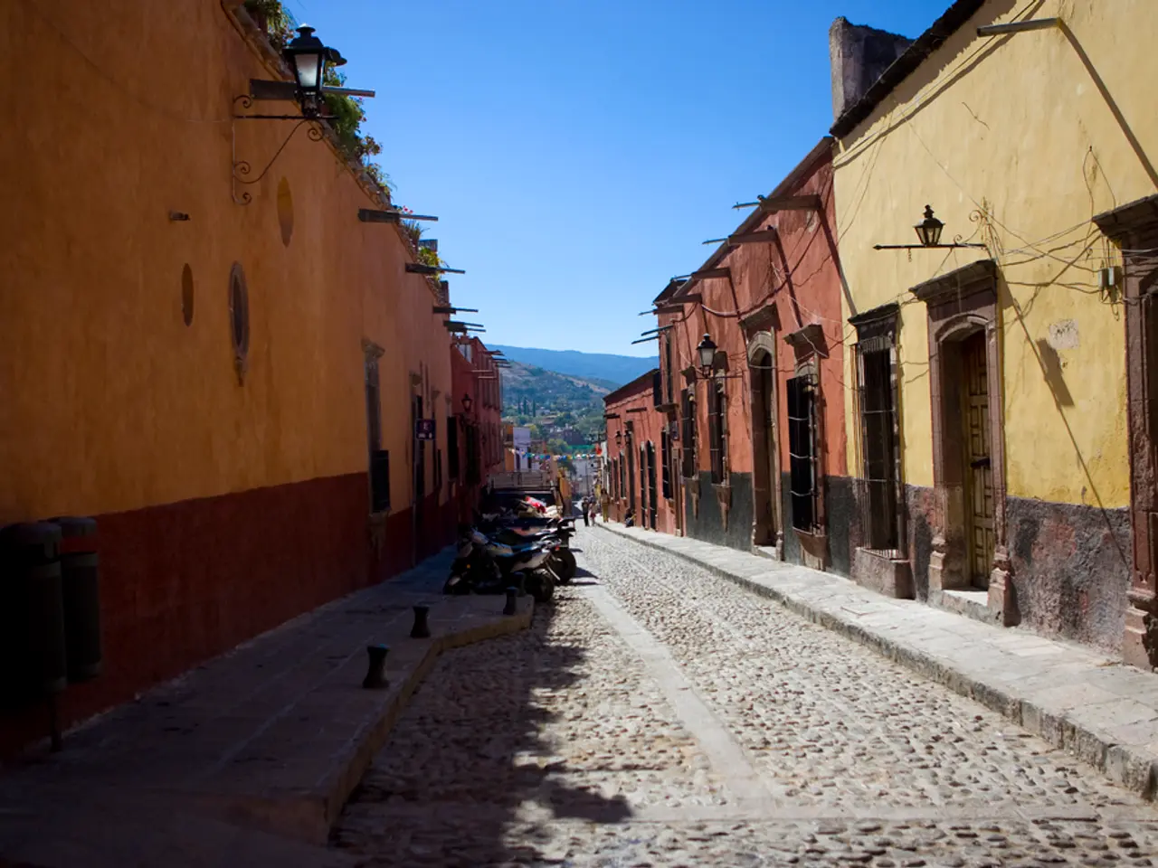 Urban Transformation: Charlottenstraße Unveiled as Bike Path in Berlin-Mitte
