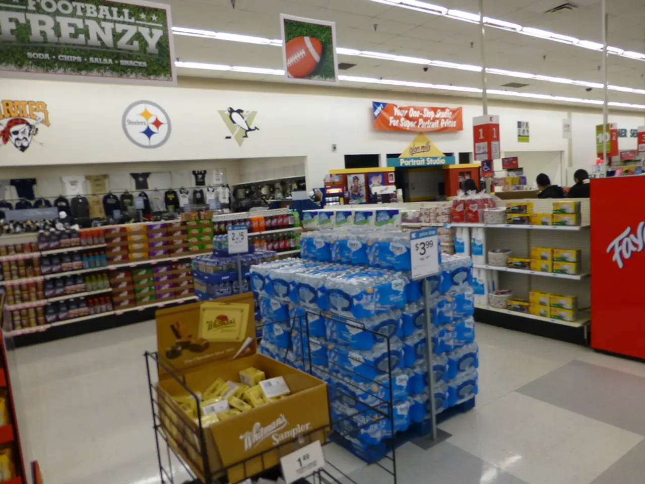 "Twenty intriguing insights into Mall of the Emirates' two decades, now celebrated"