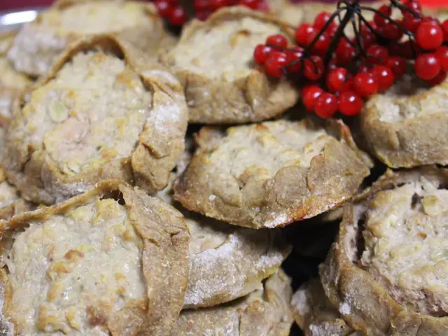 Top superior crops for low-light settings