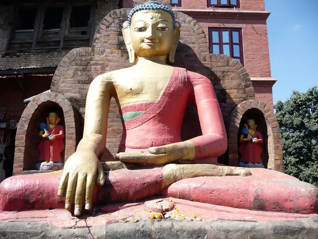 Guide to the enigmatic realm of nightly visions and dreams