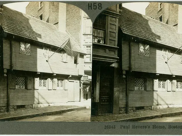 Historic Ahmadi Market and Cinema to be Restored Under KOC Supervision