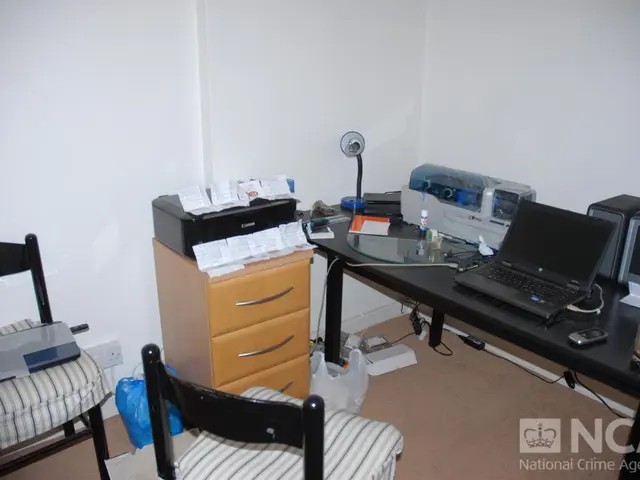 Affordable Work Desks: 13 Stylish Options Priced Under ₹4,000 to Invigorate Your Home Office