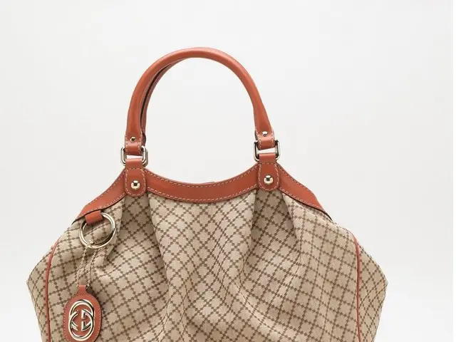 Personalized Father's Day Greeting: Bear-themed Best Dad Card to Print and Share