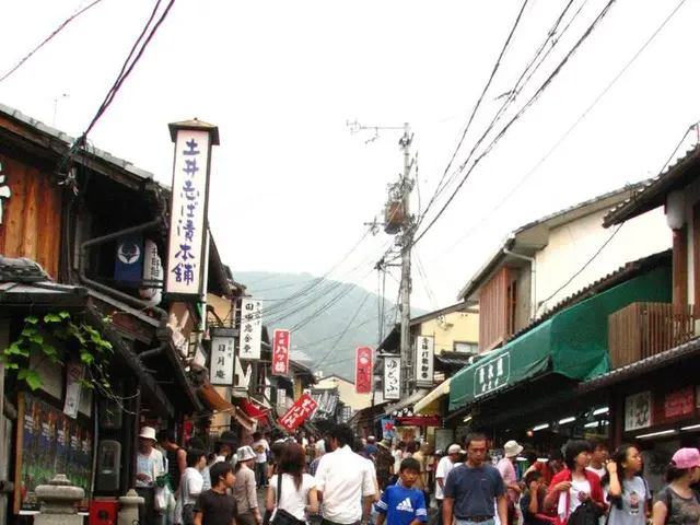 Embracing Minimalism: Simplify Your Life by Reducing Material Belongings