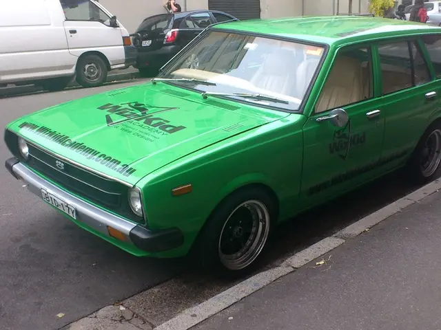 Rules for navigating sidewalks and road safety guidance in Victoria, along with useful tips for...