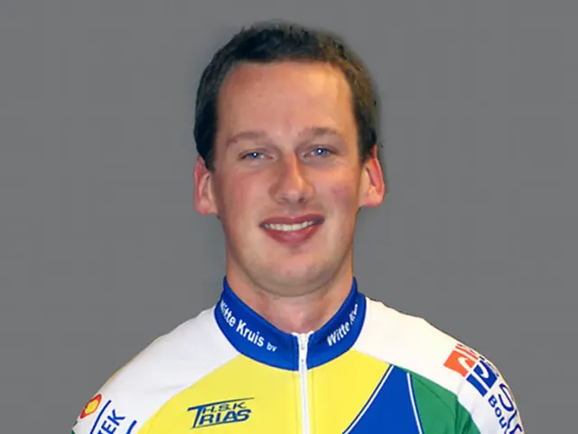 Sports retail giant Dick's Sporting Goods introduces its own line of menswear products.