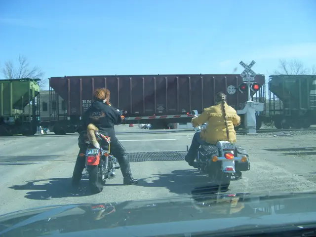 Bikes in conflict with trucks