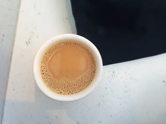 Nettle Tea Advantages, Downsides, and Preparation Guide