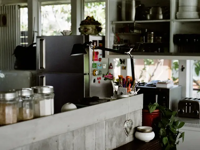 Essential camping gadgets for maintaining comfort during outdoor adventures