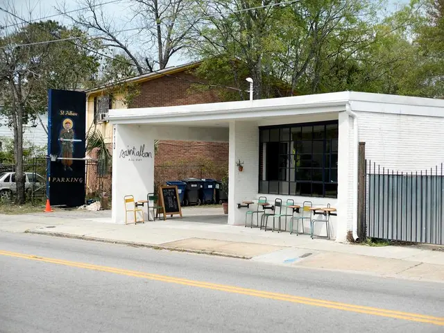 New Eatery Set to Take Over Walnut Creek Yacht Club's Location, Providing Initial Insights