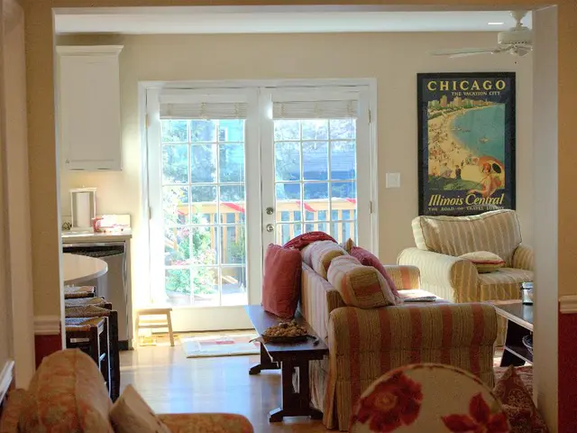 Investigating the Trendy Couches and Seating Arrangements for Your Lounge in the Year 2025