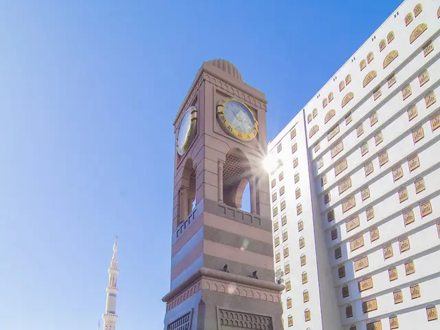 Business curtails operating hours