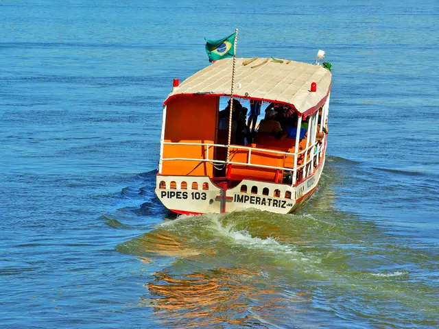 Navigation Sign Indicating "Home" in Maritime Context