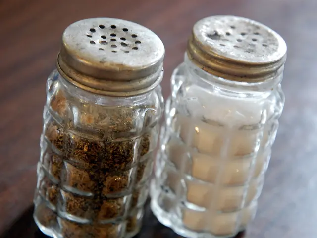 Michigan's Water Softener Salt Delivery: Effortless Solutions for Degreased Water Hygiene