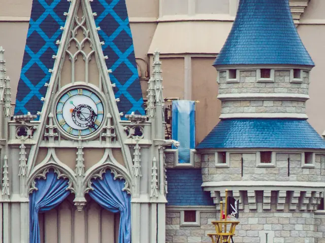 "Three Aalhois Announced!"