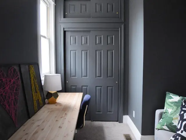 Unconventional Color Combinations in Home Decor: The Living Room of This House Pulls It Off...