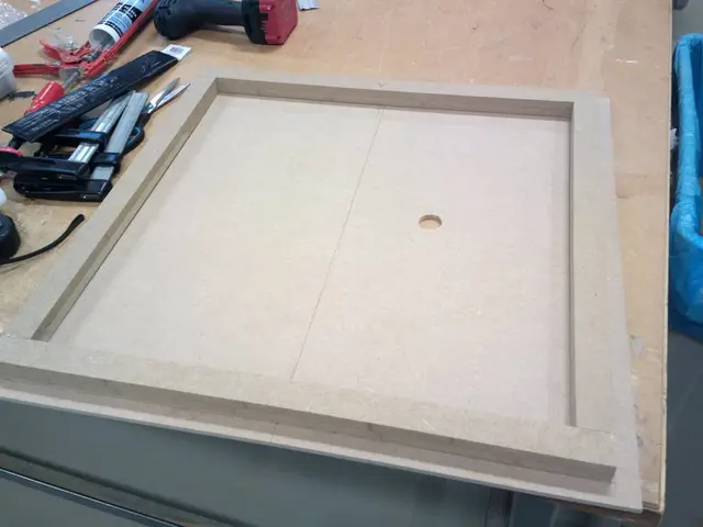 Repairing an American No. 2 mantel clock by Sessions, Part III