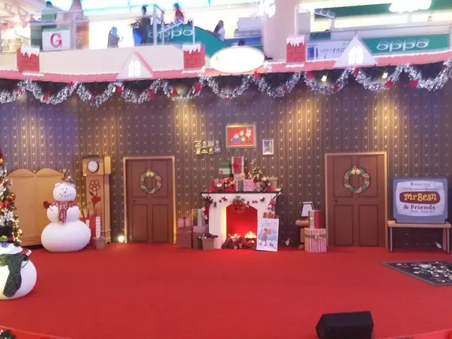 New Year's Eve celebrations officially commence in Brest on the 1st of December