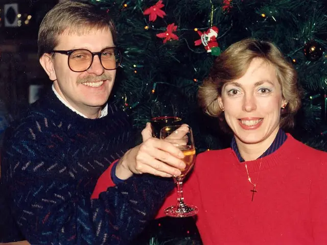 German authorities are being called upon to engage in discussions surrounding the proposed budget.